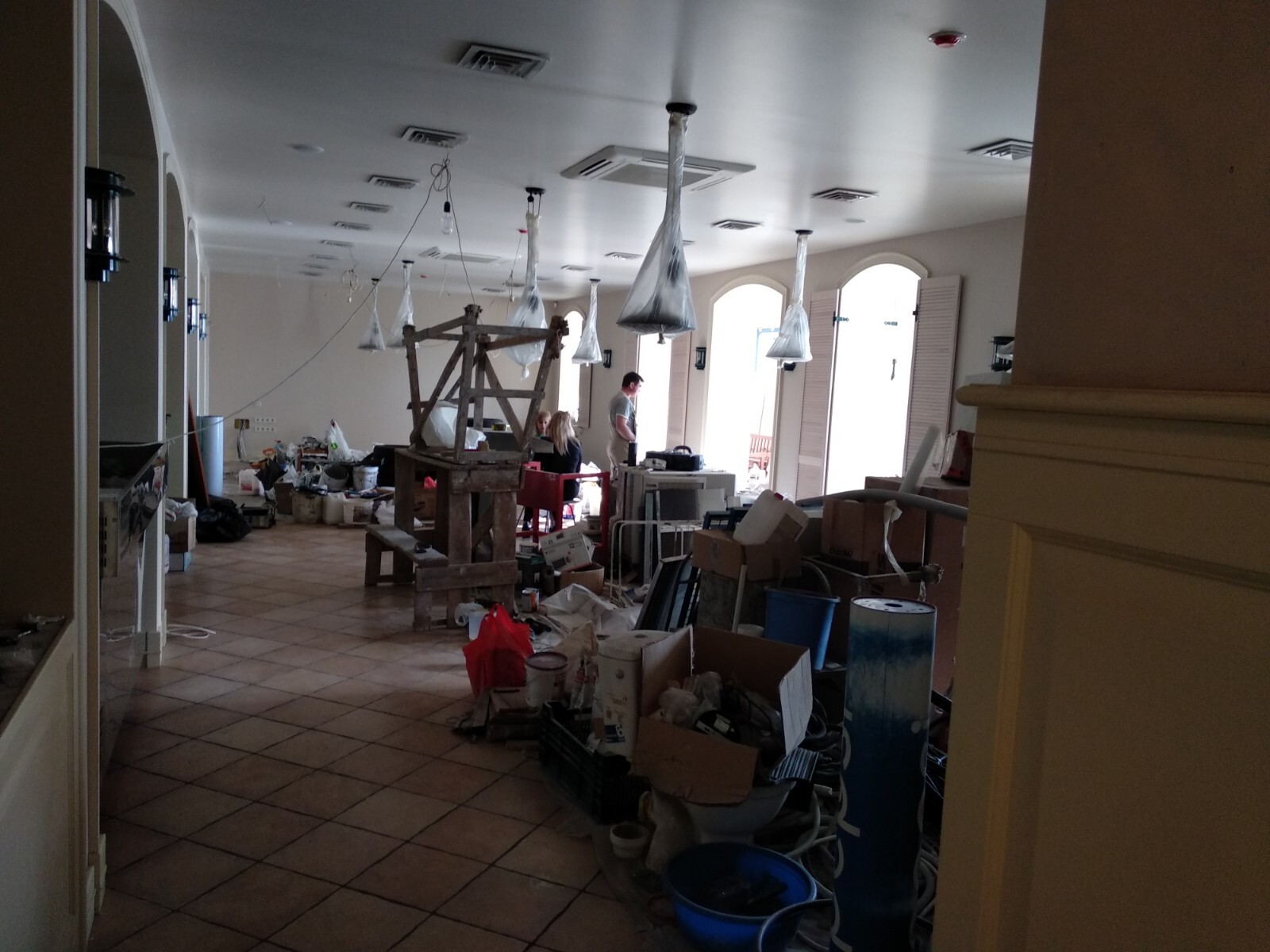 Аренда другого торгового помещения 255 м², Инглези ул.