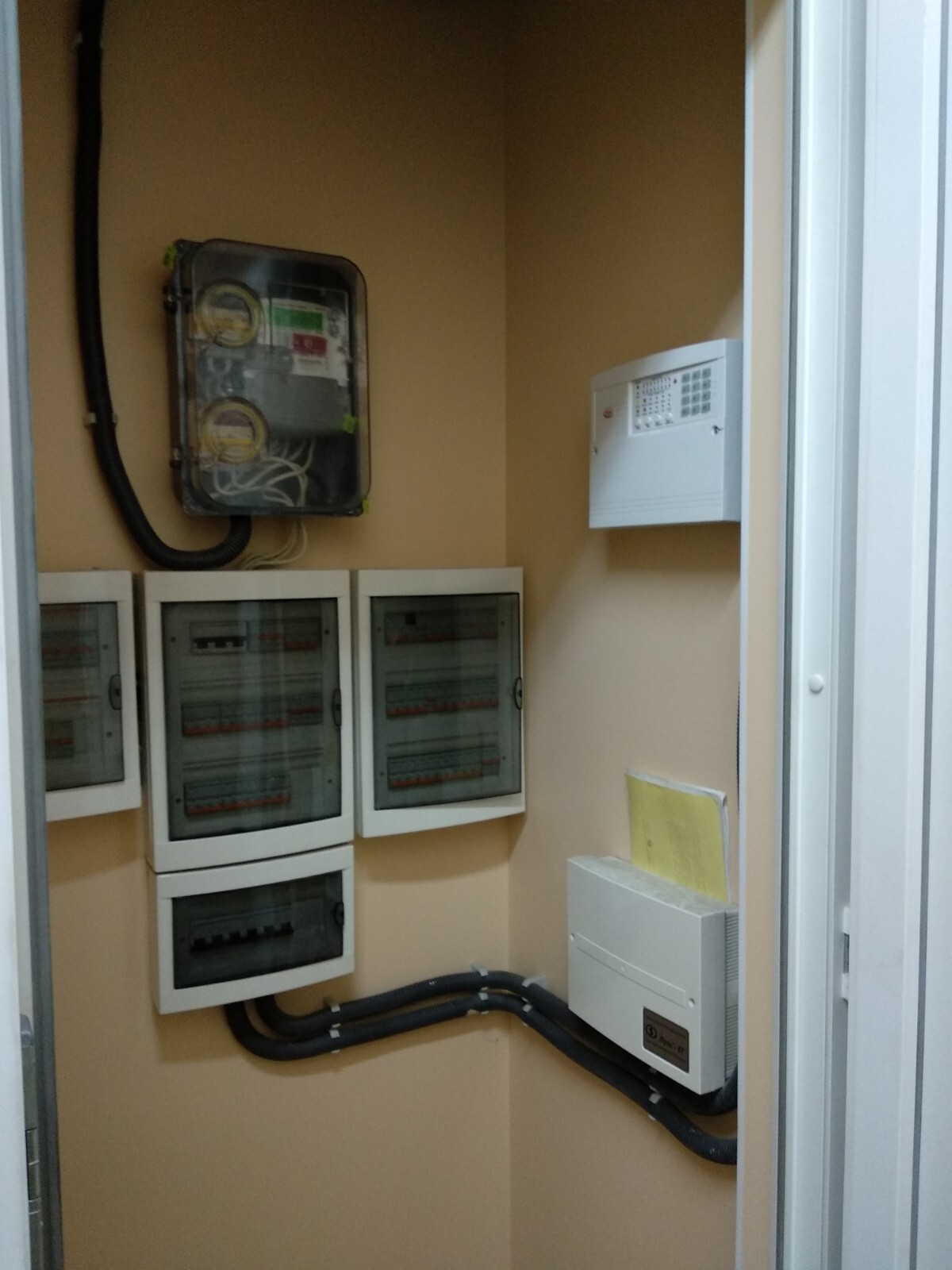 Аренда другого торгового помещения 255 м², Инглези ул.