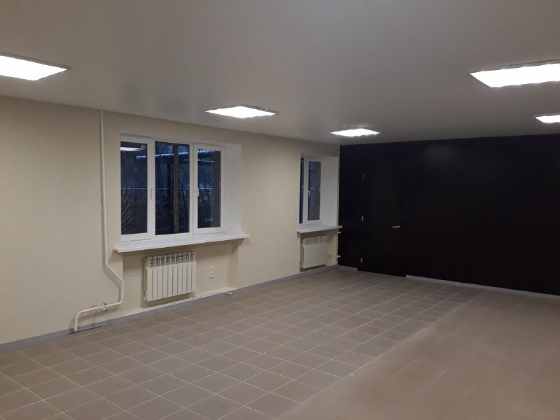 Продаж комерції 66 м², Будівельників вул., 5А