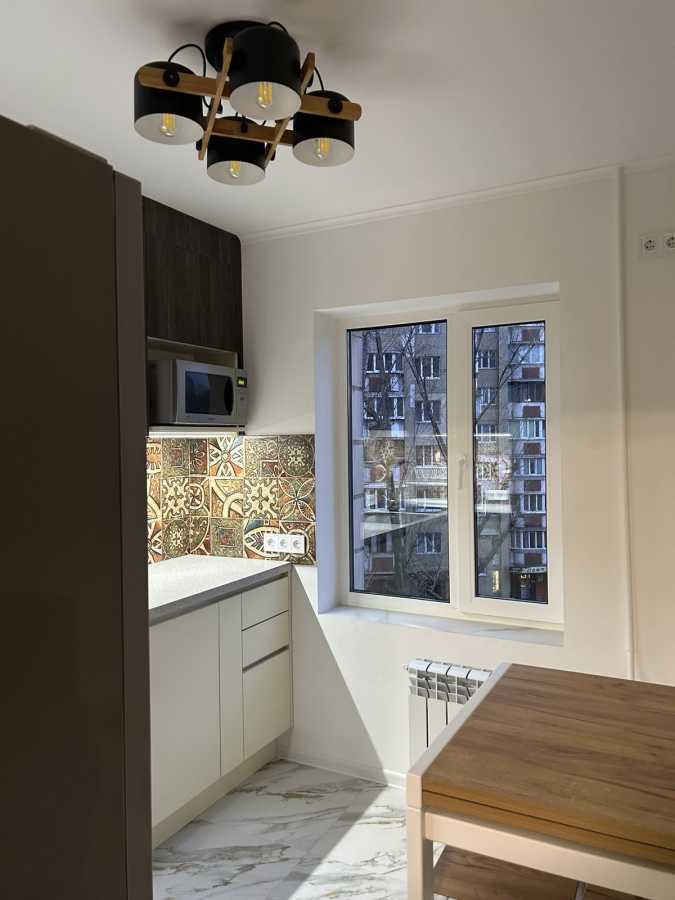 Аренда 1-комнатной квартиры 35 м², Жолудева ул., 1Г