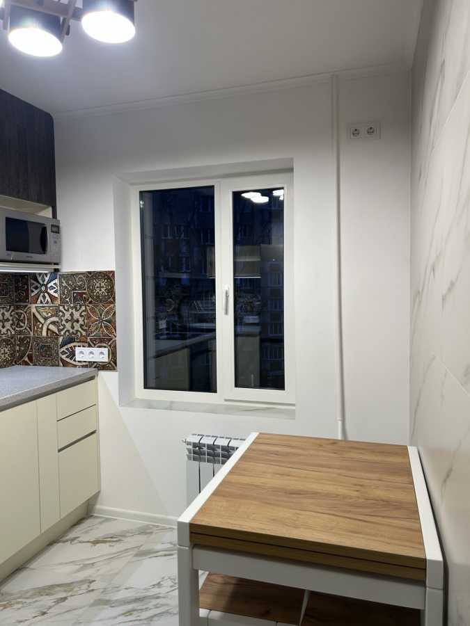 Аренда 1-комнатной квартиры 35 м², Жолудева ул., 1Г