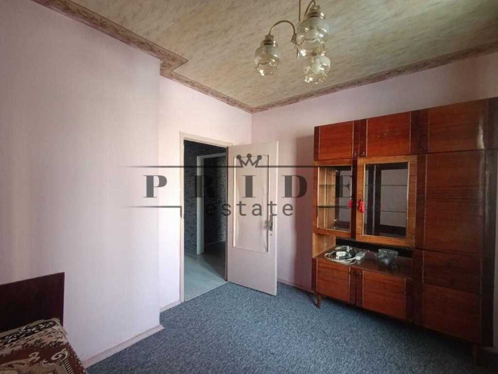 Продаж 3-кімнатної квартири 70 м², Романа Шухевича просп., 8