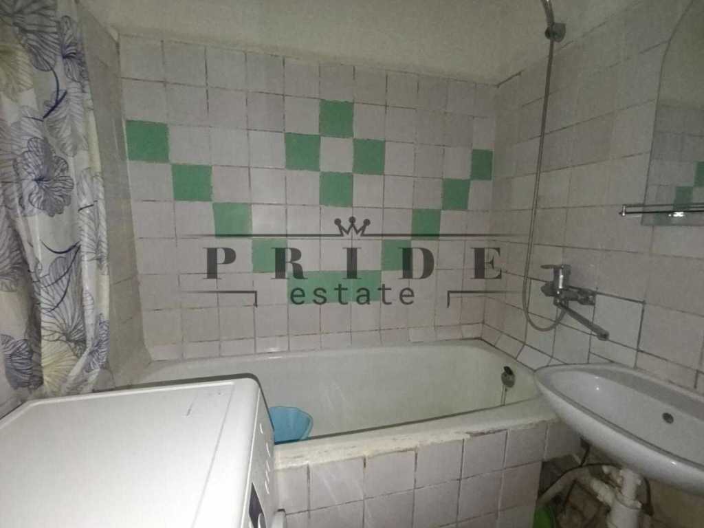 Продаж 3-кімнатної квартири 70 м², Романа Шухевича просп., 8