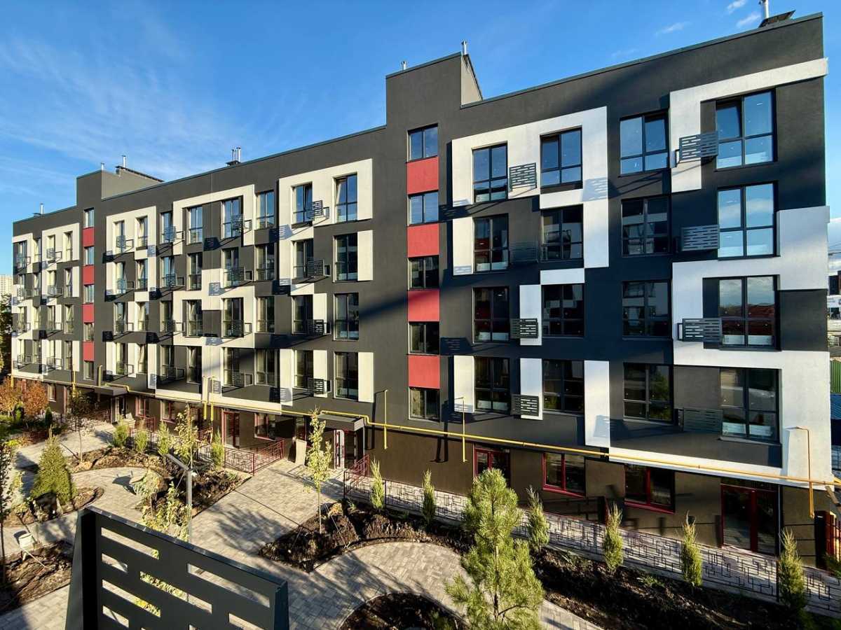 Продаж 1-кімнатної квартири 31 м², Інститутська вул., 5