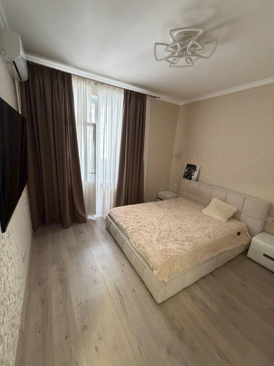 Оренда 2-кімнатної квартири 68 м², Маршала Говорова вул., 8