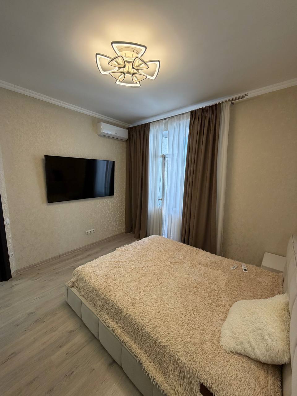 Оренда 2-кімнатної квартири 68 м², Маршала Говорова вул., 8