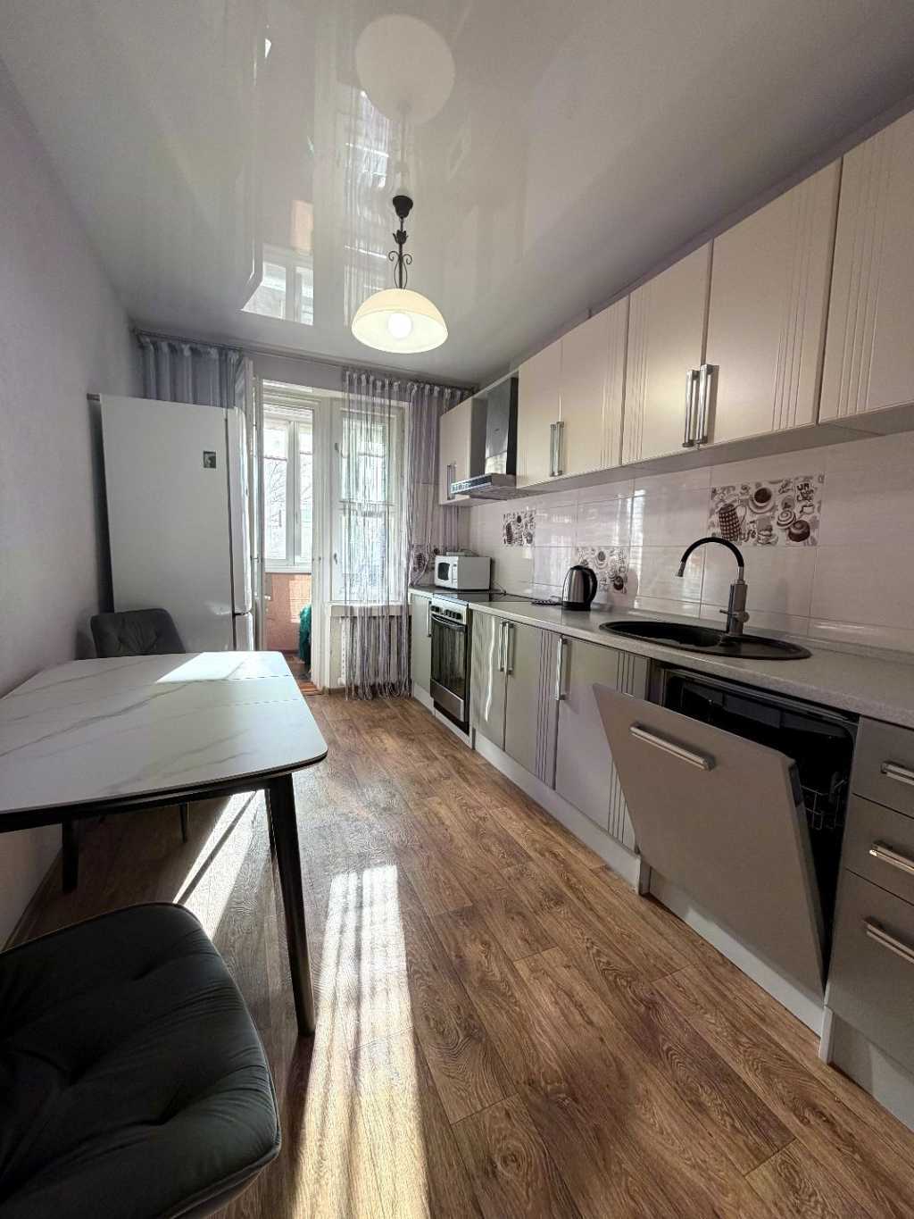 Аренда 2-комнатной квартиры 76 м², Старонаводницкая ул., 6