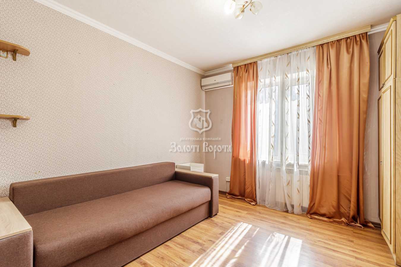 Продажа 3-комнатной квартиры 74.4 м², Академика Ефремова ул., 3