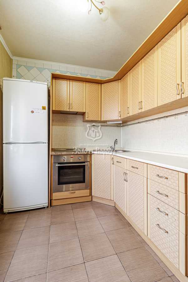 Продажа 3-комнатной квартиры 74.4 м², Академика Ефремова ул., 3