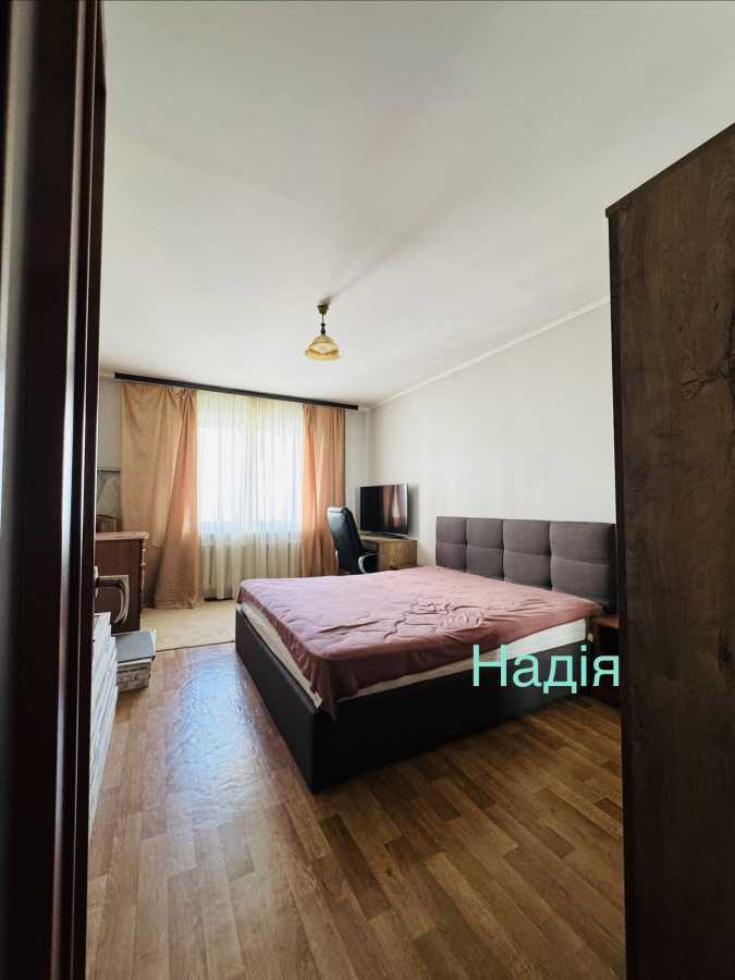 Продажа 3-комнатной квартиры 98.2 м², Григория Ващенко ул., 1