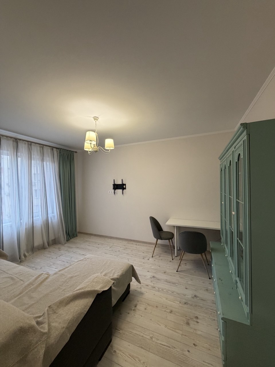 Продажа 2-комнатной квартиры 54 м², Массив Радужный ул., 11