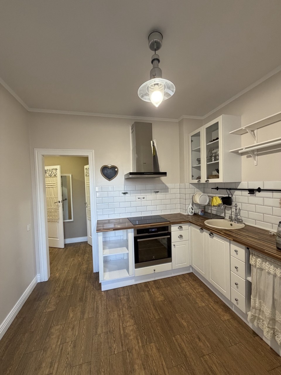 Продажа 2-комнатной квартиры 54 м², Массив Радужный ул., 11