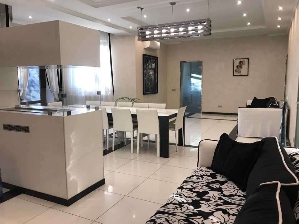 Аренда дома 411 м², Каштанова ул., 16