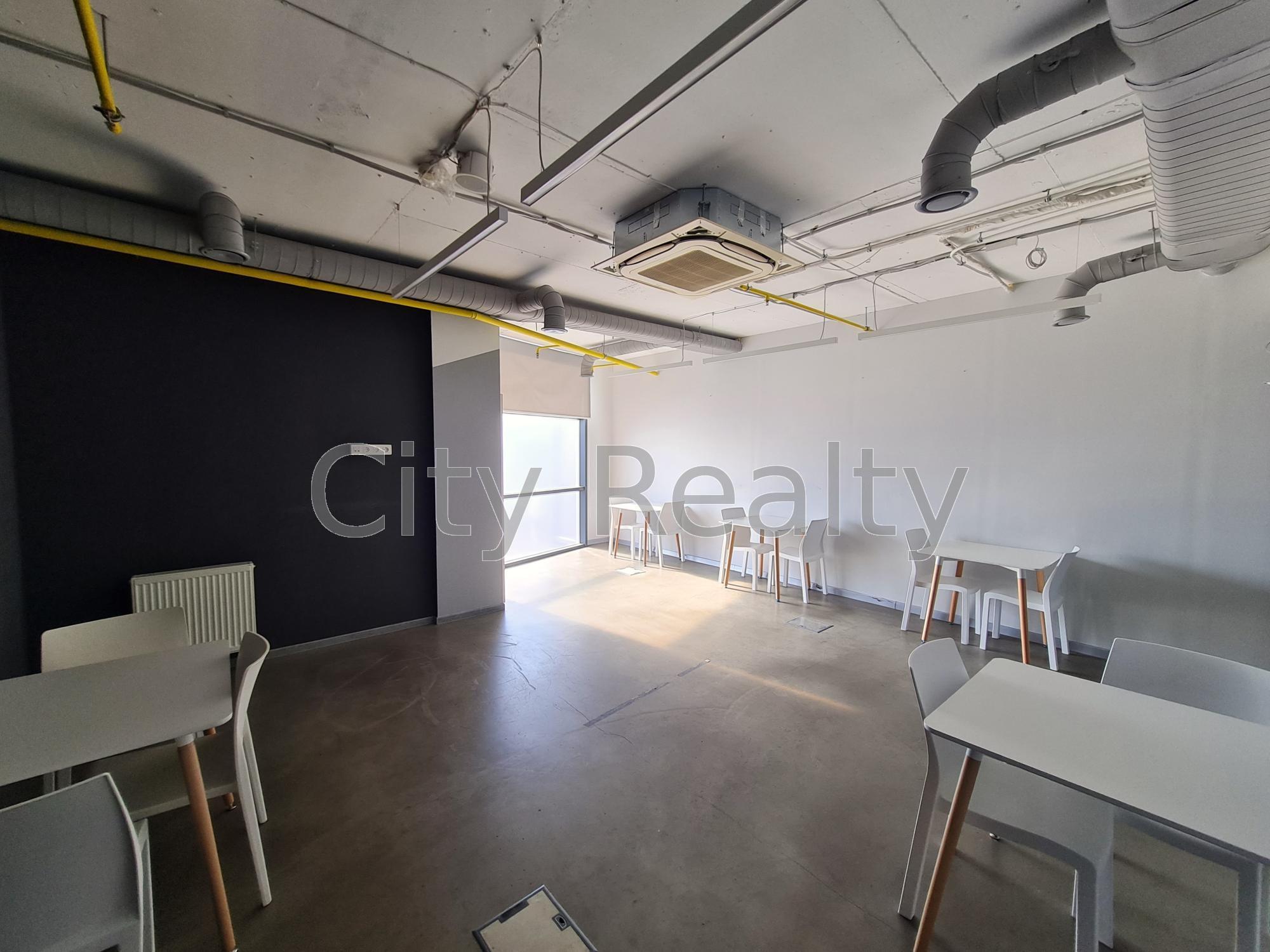 Аренда офиса 970 м², Саксаганского ул., 70А