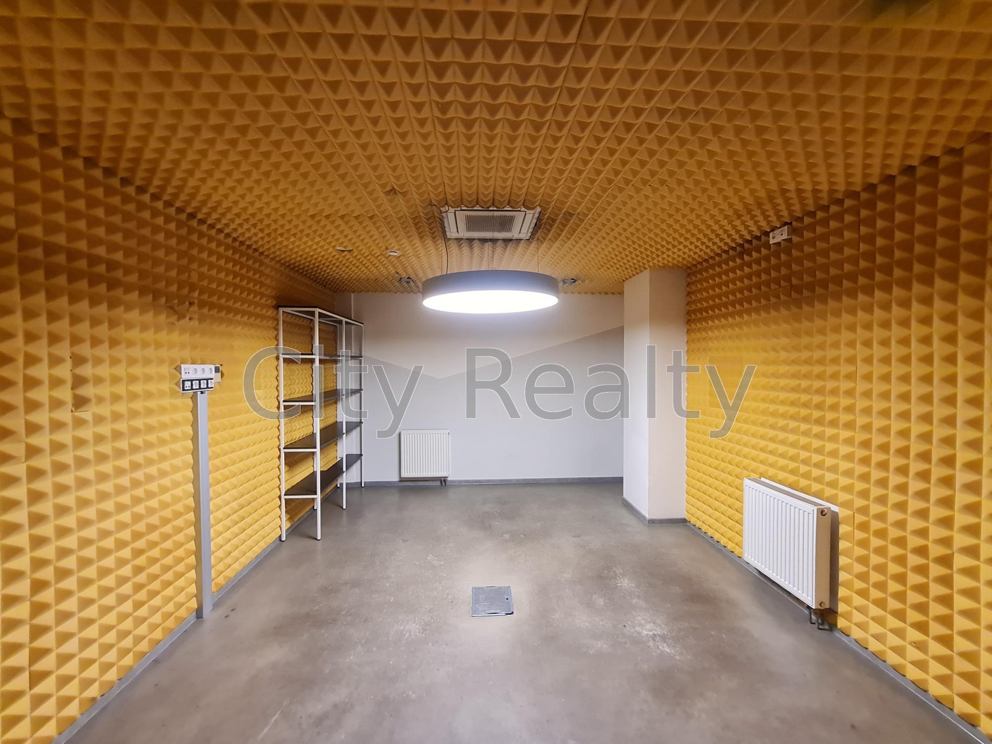 Аренда офиса 970 м², Саксаганского ул., 70А