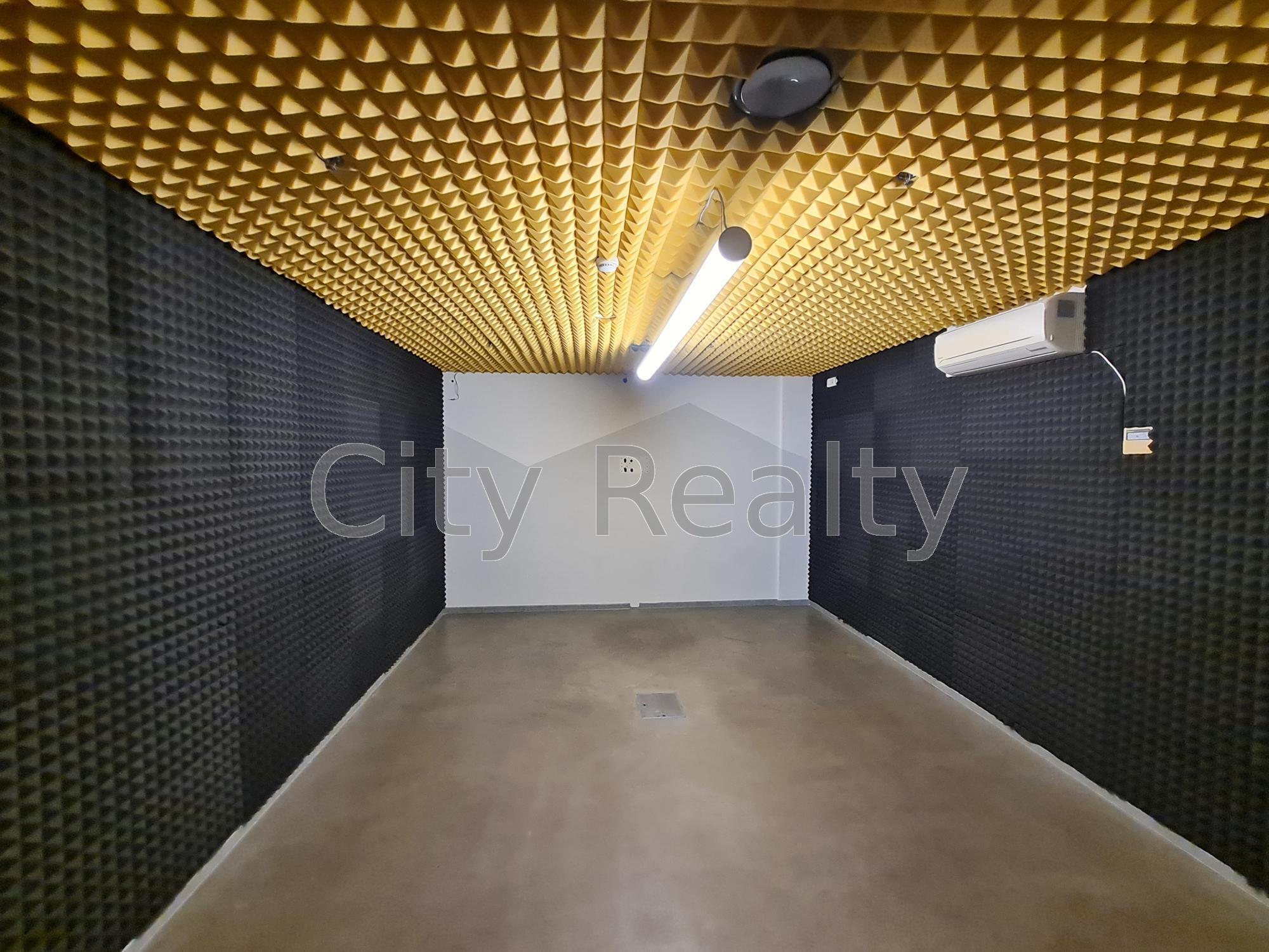 Аренда офиса 970 м², Саксаганского ул., 70А