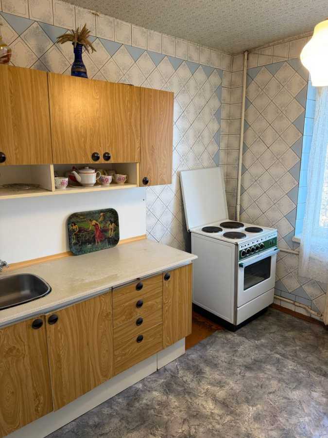 Аренда 2-комнатной квартиры 50 м², Тополь 3 ул., 56