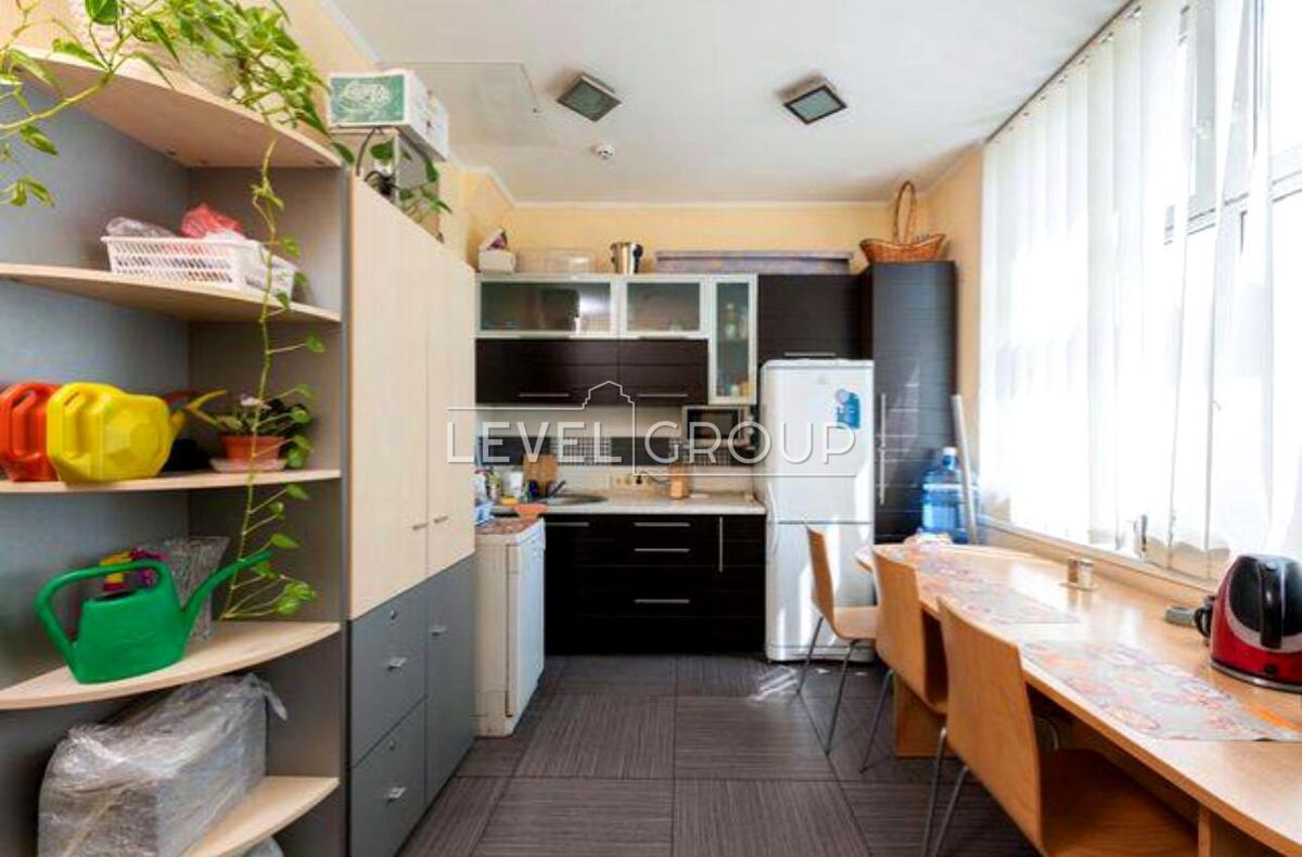 Продажа офиса 292 м², Раисы Окипной ул.