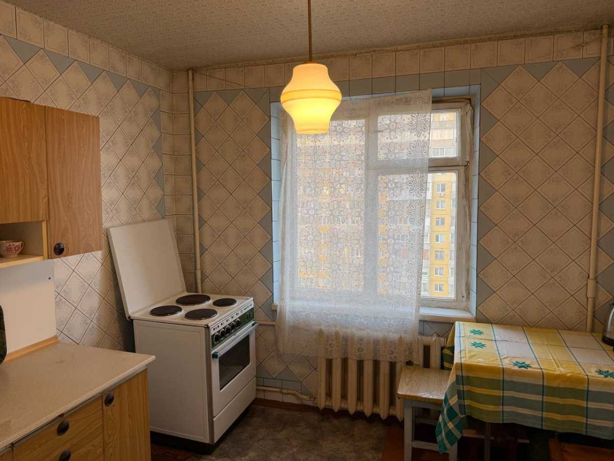 Аренда 2-комнатной квартиры 50 м², Тополь 3 ул., 56