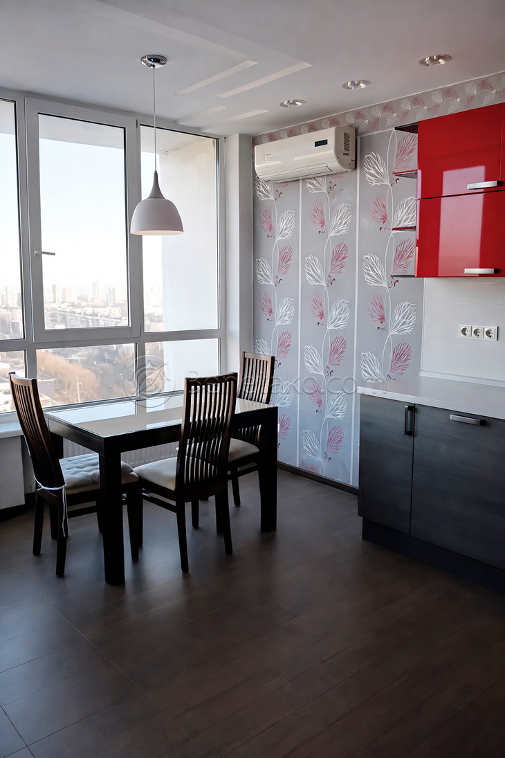 Аренда 4-комнатной квартиры 115 м², Глушко, 32