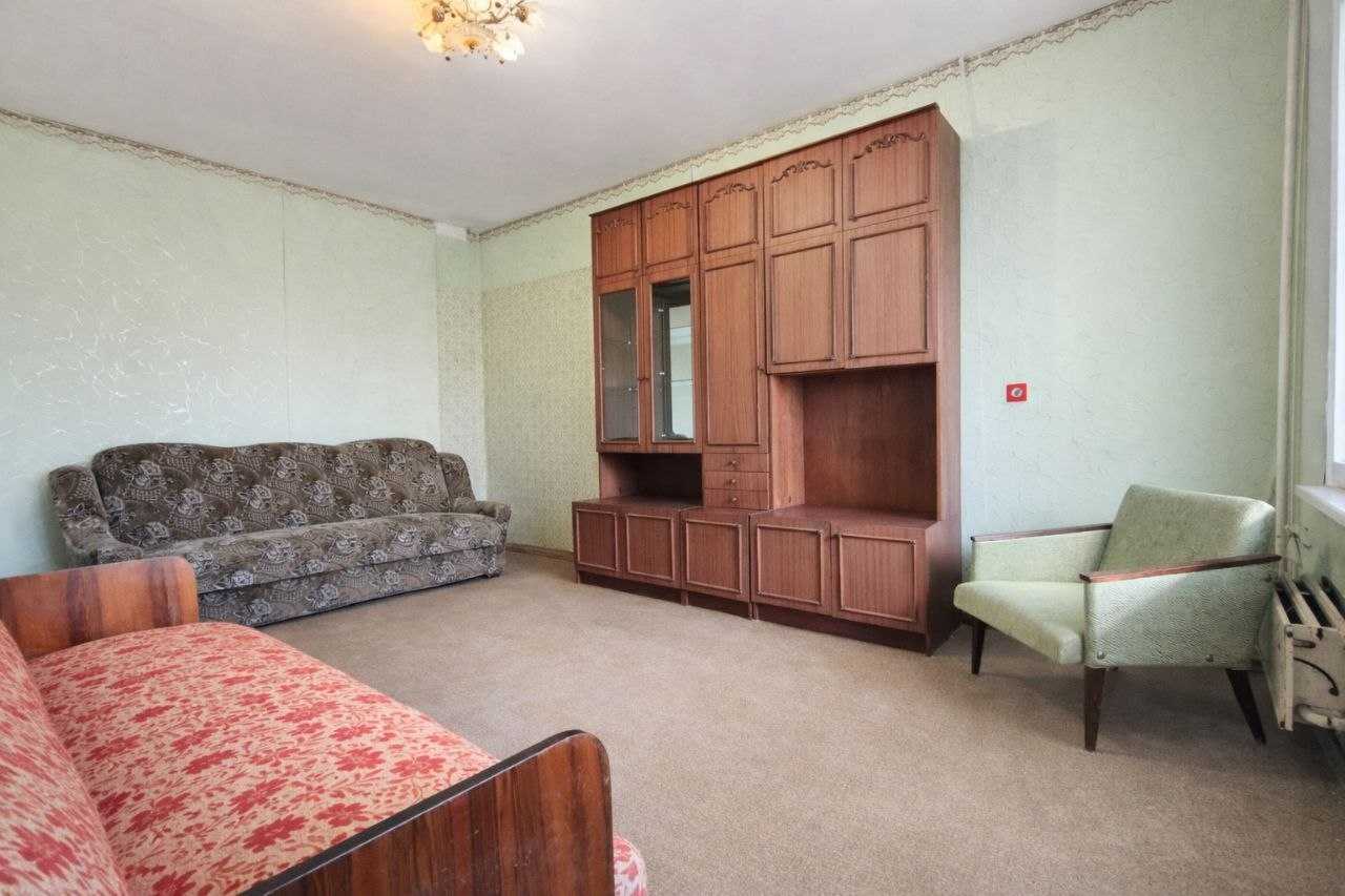 Продаж 2-кімнатної квартири 61 м², Ревуцького вул., 7А