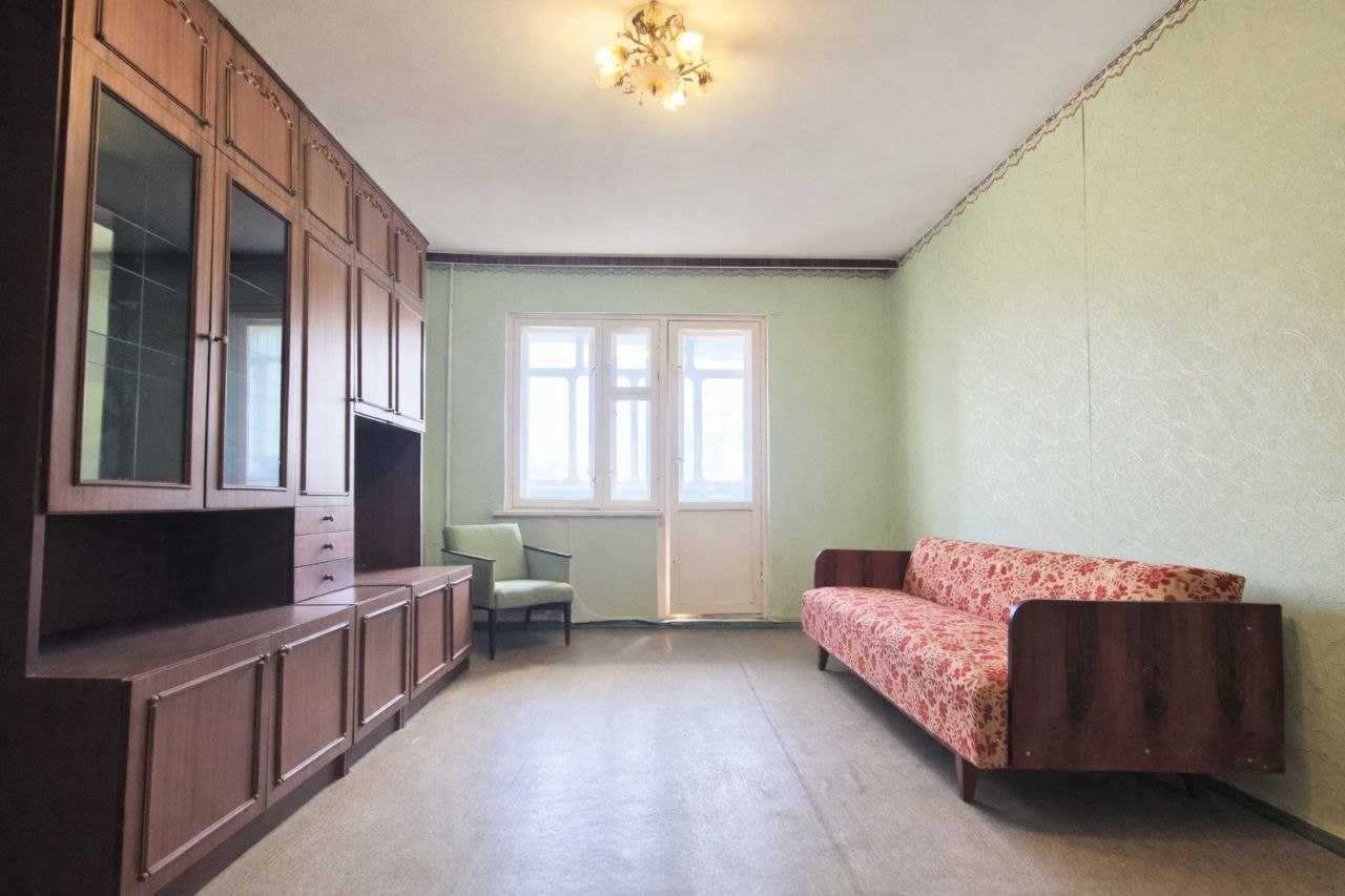Продаж 2-кімнатної квартири 61 м², Ревуцького вул., 7А