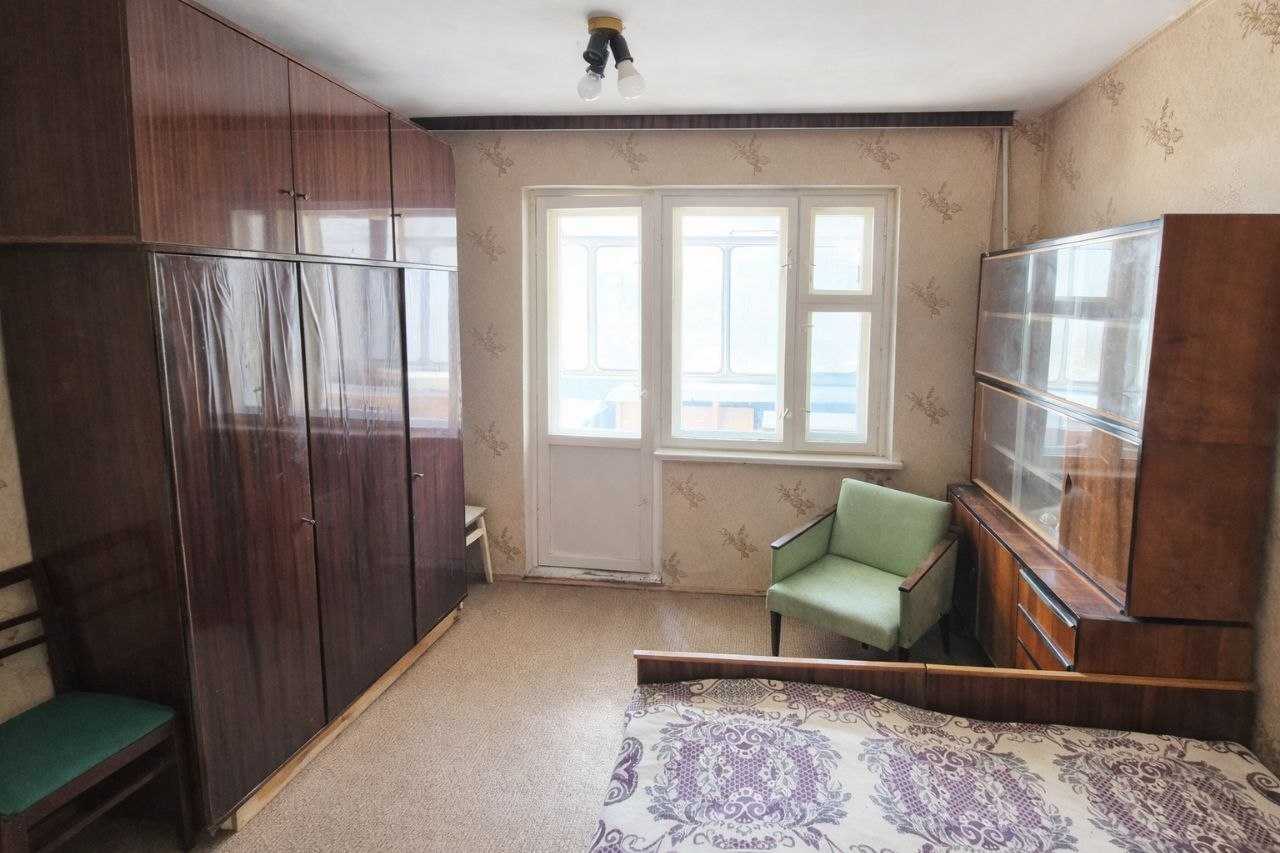 Продаж 2-кімнатної квартири 61 м², Ревуцького вул., 7А