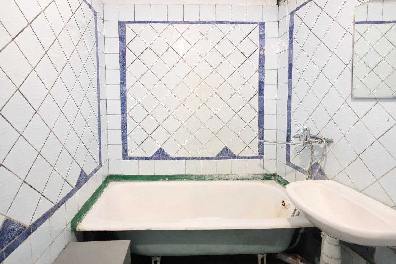 Продаж 2-кімнатної квартири 61 м², Ревуцького вул., 7А