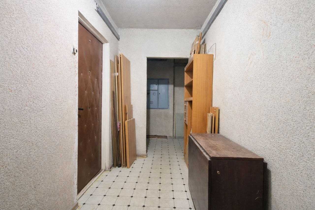Продаж 2-кімнатної квартири 61 м², Ревуцького вул., 7А