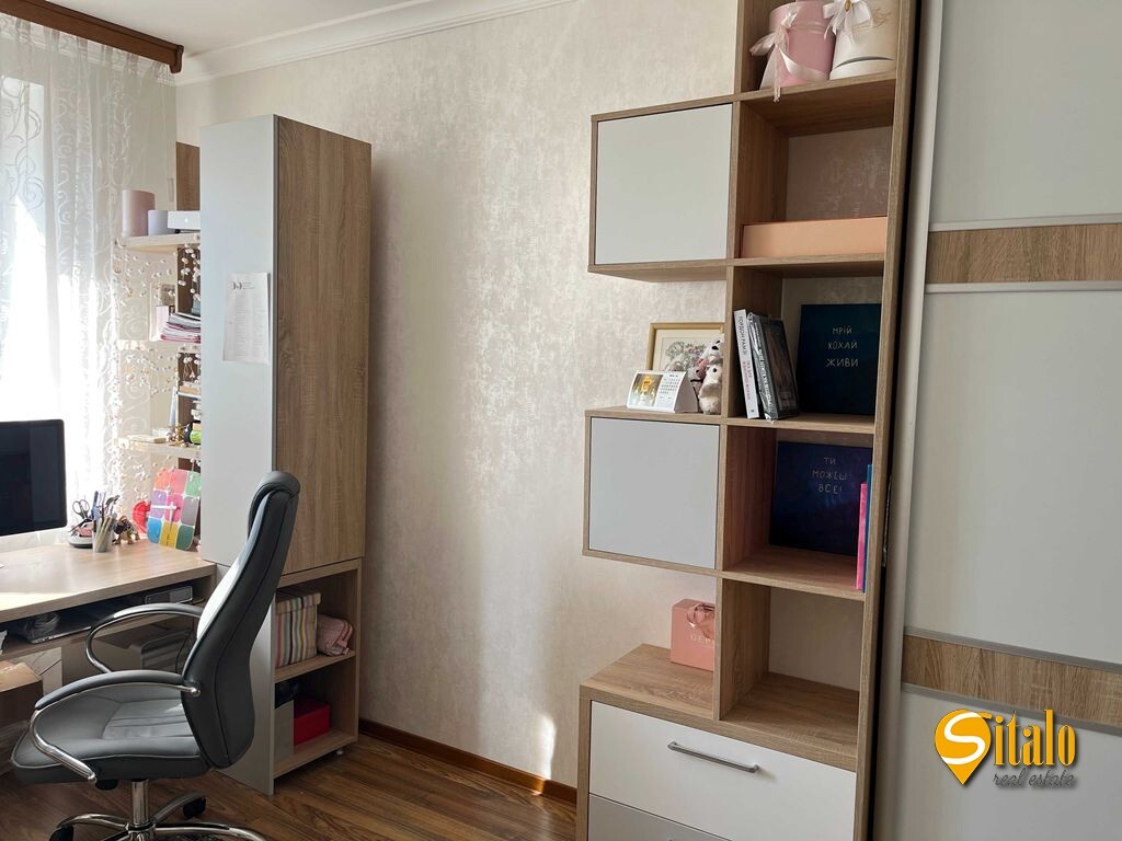 Продаж 4-кімнатної квартири 125 м², Миколи Бажана просп., 16