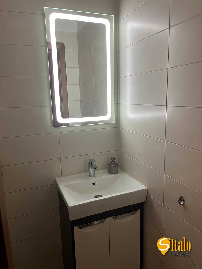 Продаж 4-кімнатної квартири 125 м², Миколи Бажана просп., 16