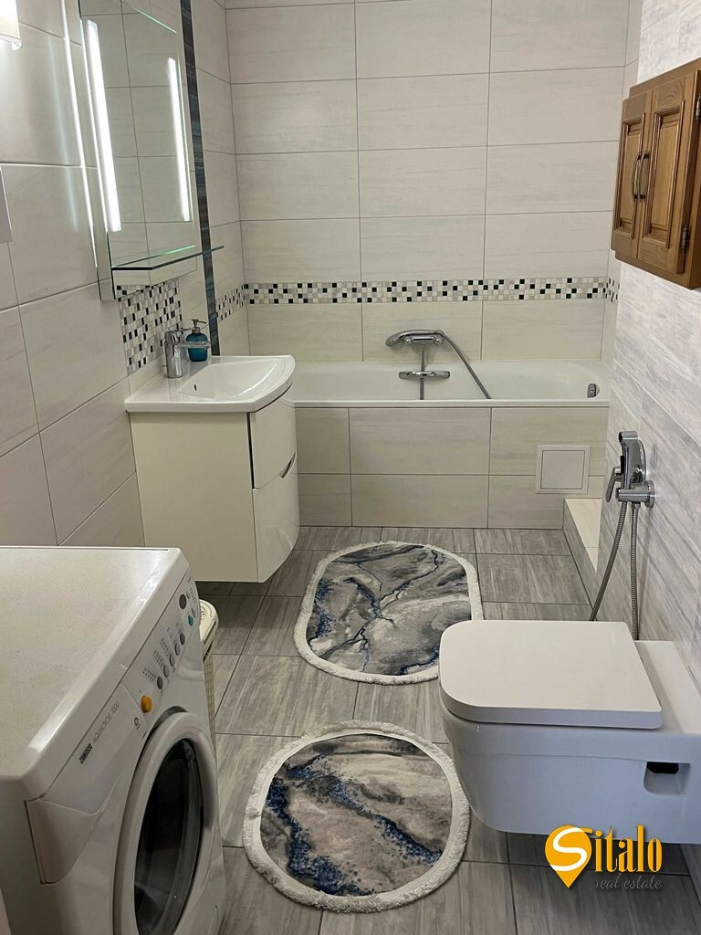 Продаж 4-кімнатної квартири 125 м², Миколи Бажана просп., 16