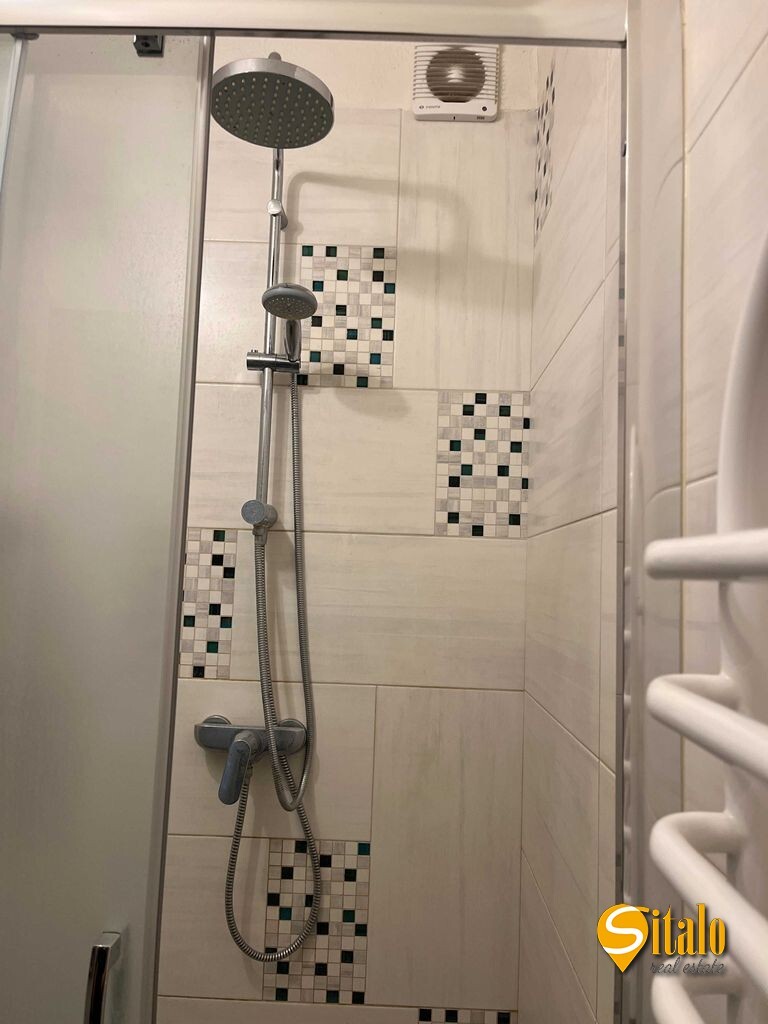 Продаж 4-кімнатної квартири 125 м², Миколи Бажана просп., 16