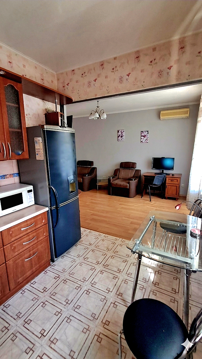 Аренда 1-комнатной квартиры 40 м², Незалежності 1 ( тітова )