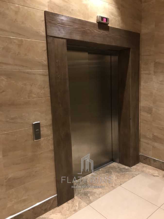 Аренда 1-комнатной квартиры 56 м², Евгения Коновальца ул., 34А