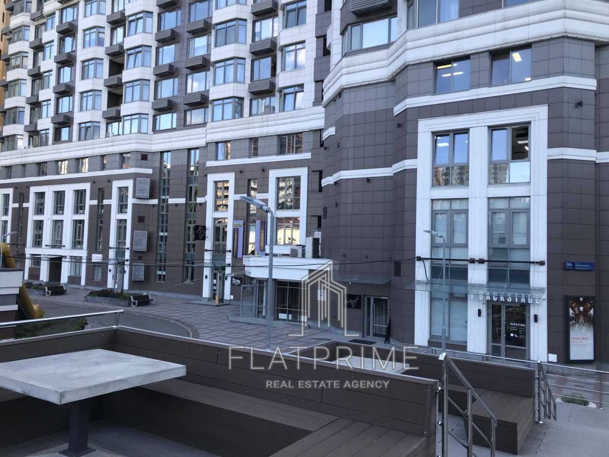 Аренда 1-комнатной квартиры 56 м², Евгения Коновальца ул., 34А