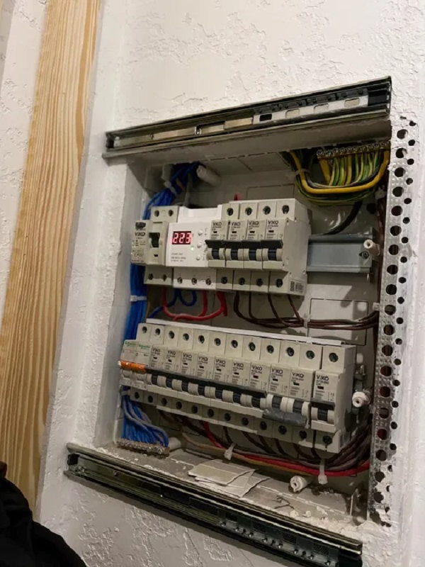 Продажа 2-комнатной квартиры 73 м², Массив Радужный ул.