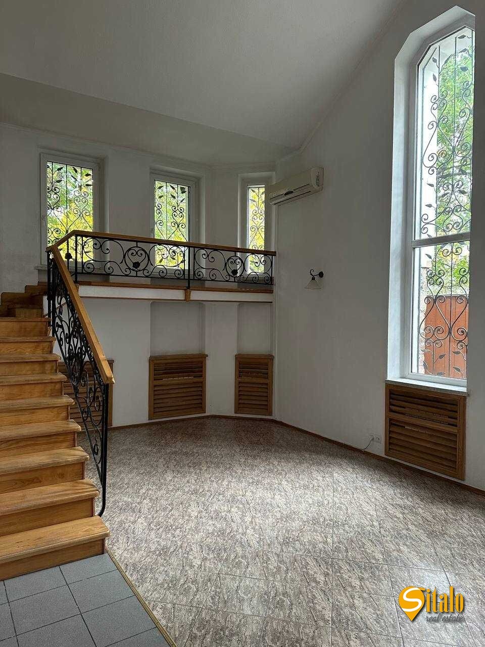 Аренда дома 400 м², Менделеева ул.