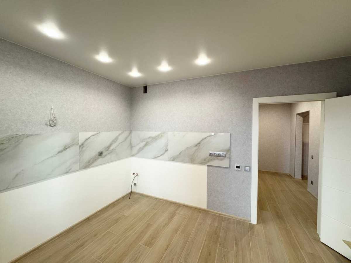 Продажа 2-комнатной квартиры 66 м², Михаила Максимовича ул., 9В