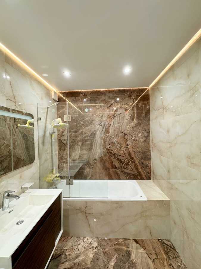 Продажа 2-комнатной квартиры 66 м², Михаила Максимовича ул., 9В