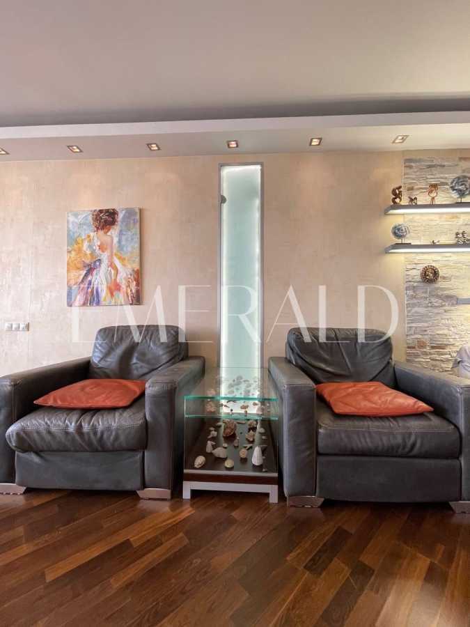 Оренда 3-кімнатної квартири 145 м², Анни Ахматової вул., 13