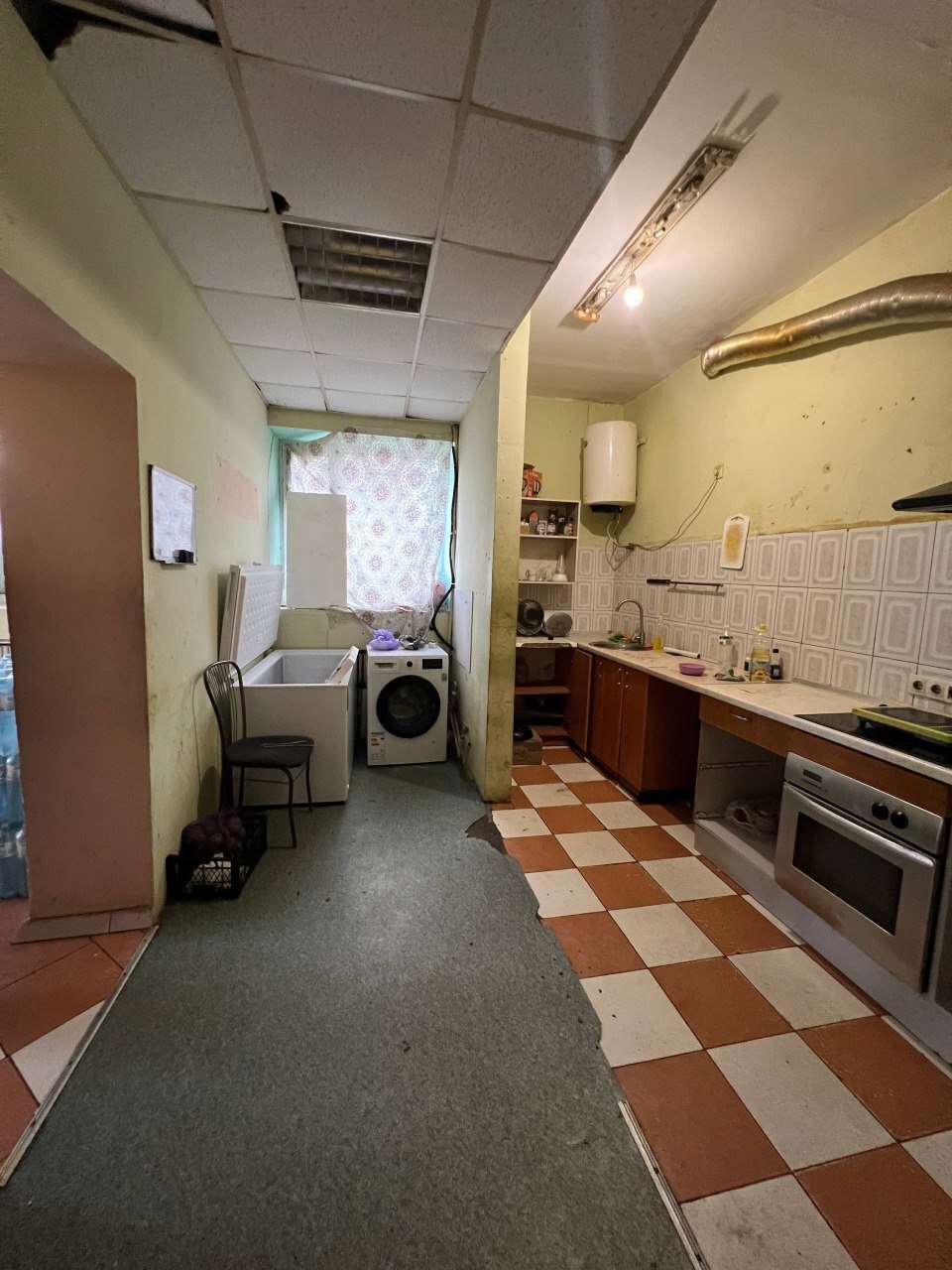 Аренда коммерции 260 м², Полигонная ул., 10Б