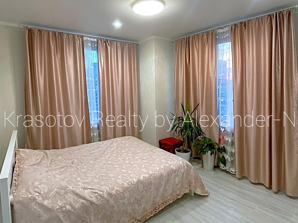 Продажа 3-комнатной квартиры 93 м², Люстдорфская дор., 55/3