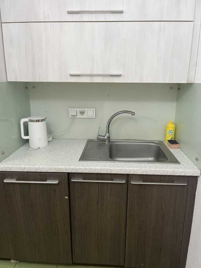 Продаж 3-кімнатної квартири 51.6 м², Матюшенка, 16б