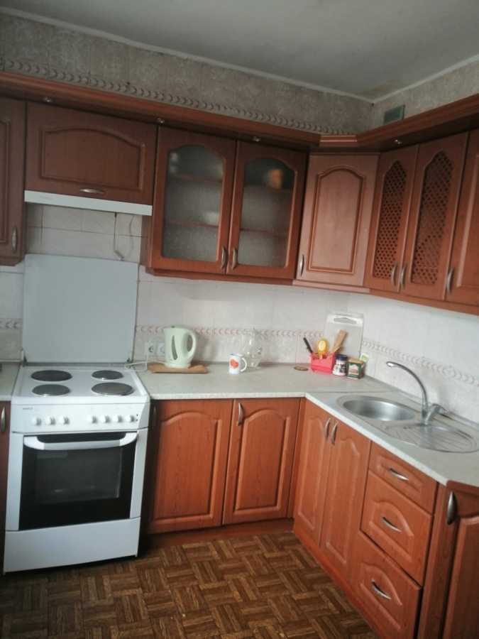 Оренда 1-кімнатної квартири 42 м², Ревуцького вул., 11А