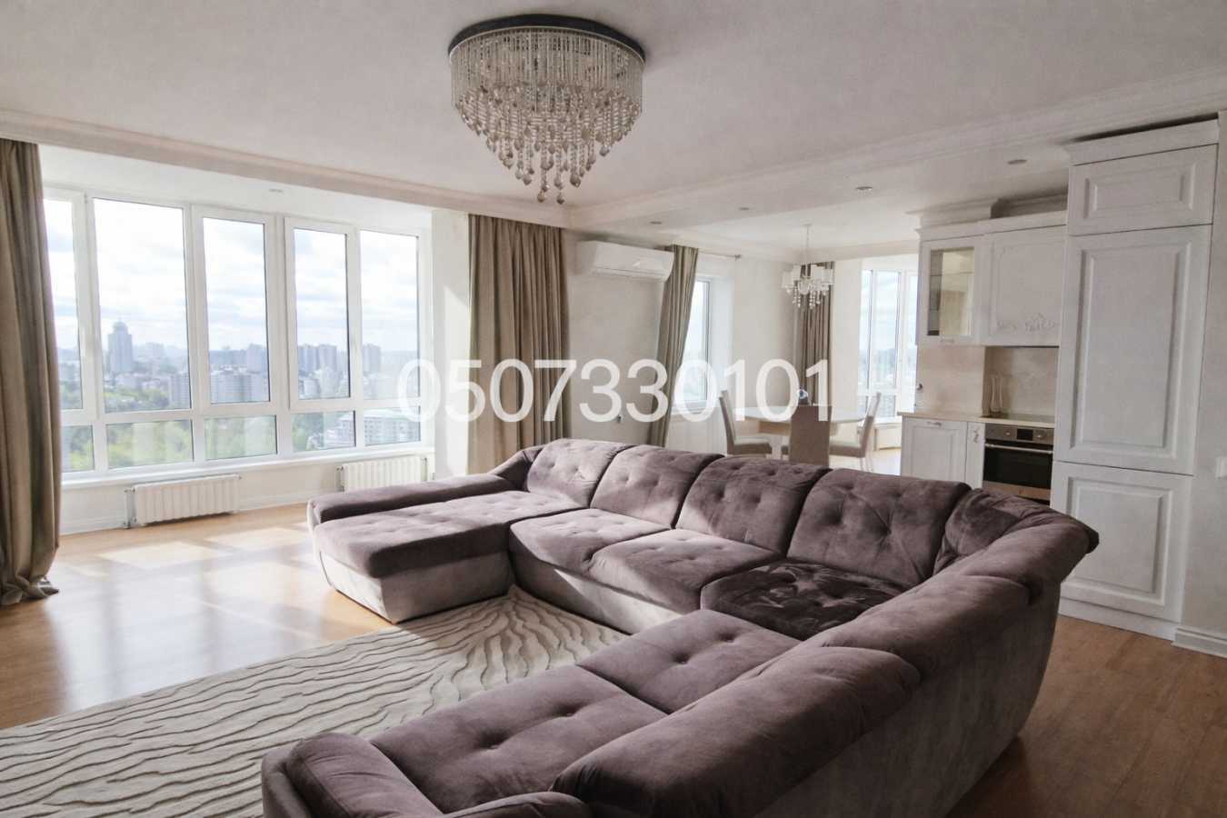 Оренда 3-кімнатної квартири 120 м², Волгоградська вул., 9А