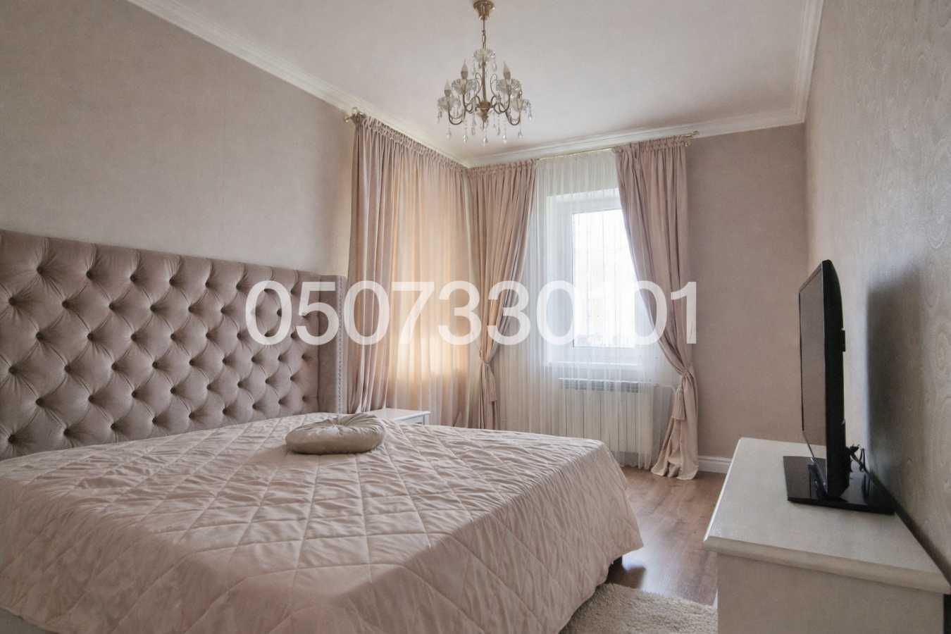 Оренда 3-кімнатної квартири 120 м², Волгоградська вул., 9А