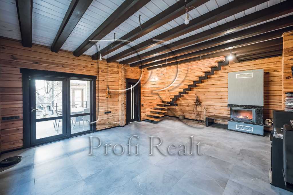 Продажа дома 200 м², Берковецкая ул.