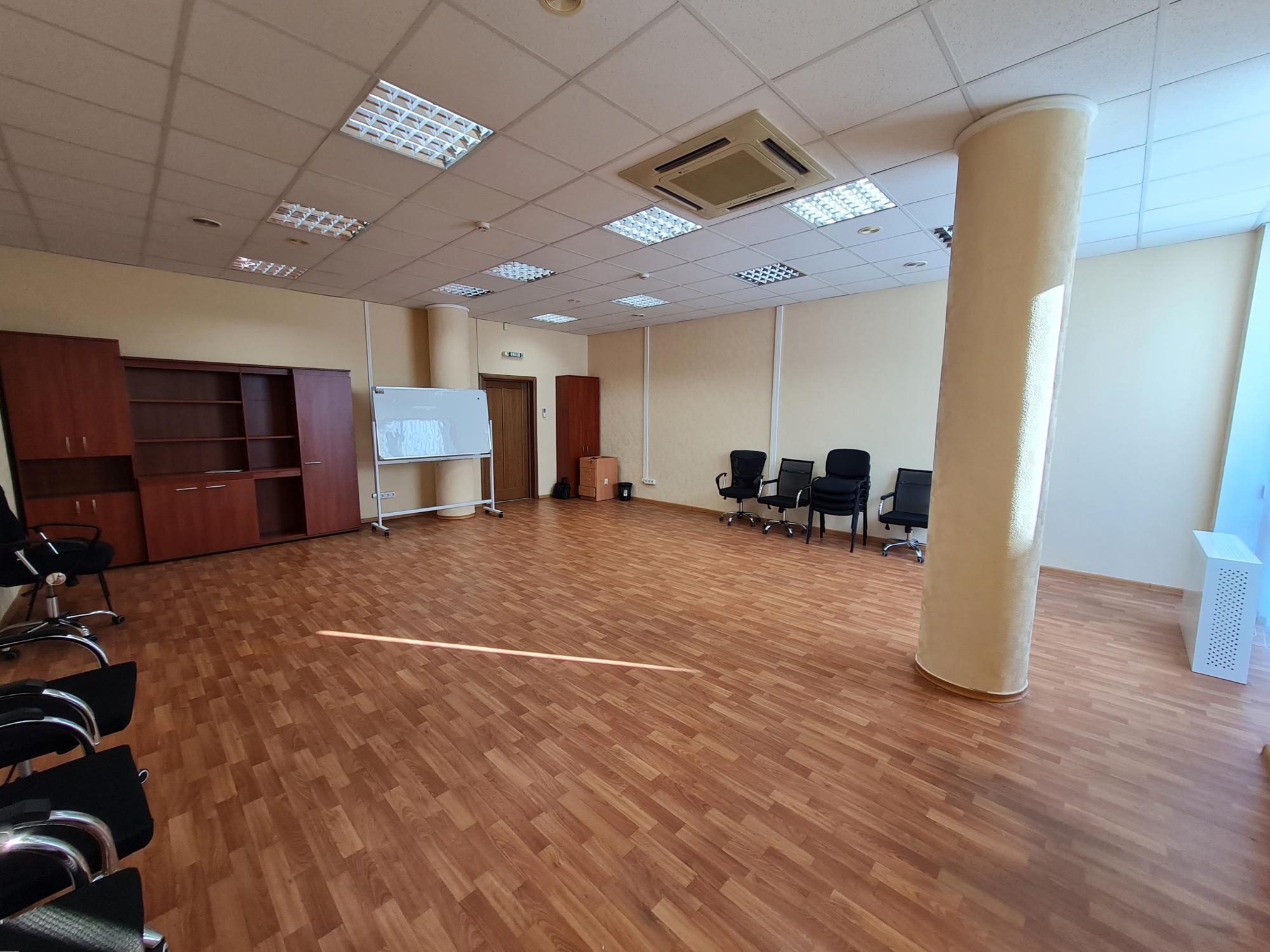 Аренда офиса 55.2 м², Крестовый пер., 2А