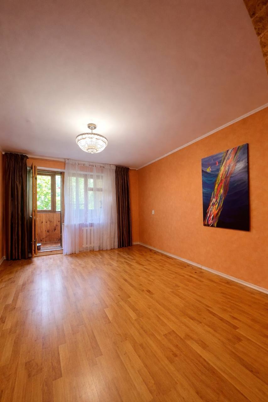 Продажа 3-комнатной квартиры 93 м², Петрова Генерала ул., 22А